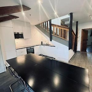 Appartement met Vier Slaapkamers